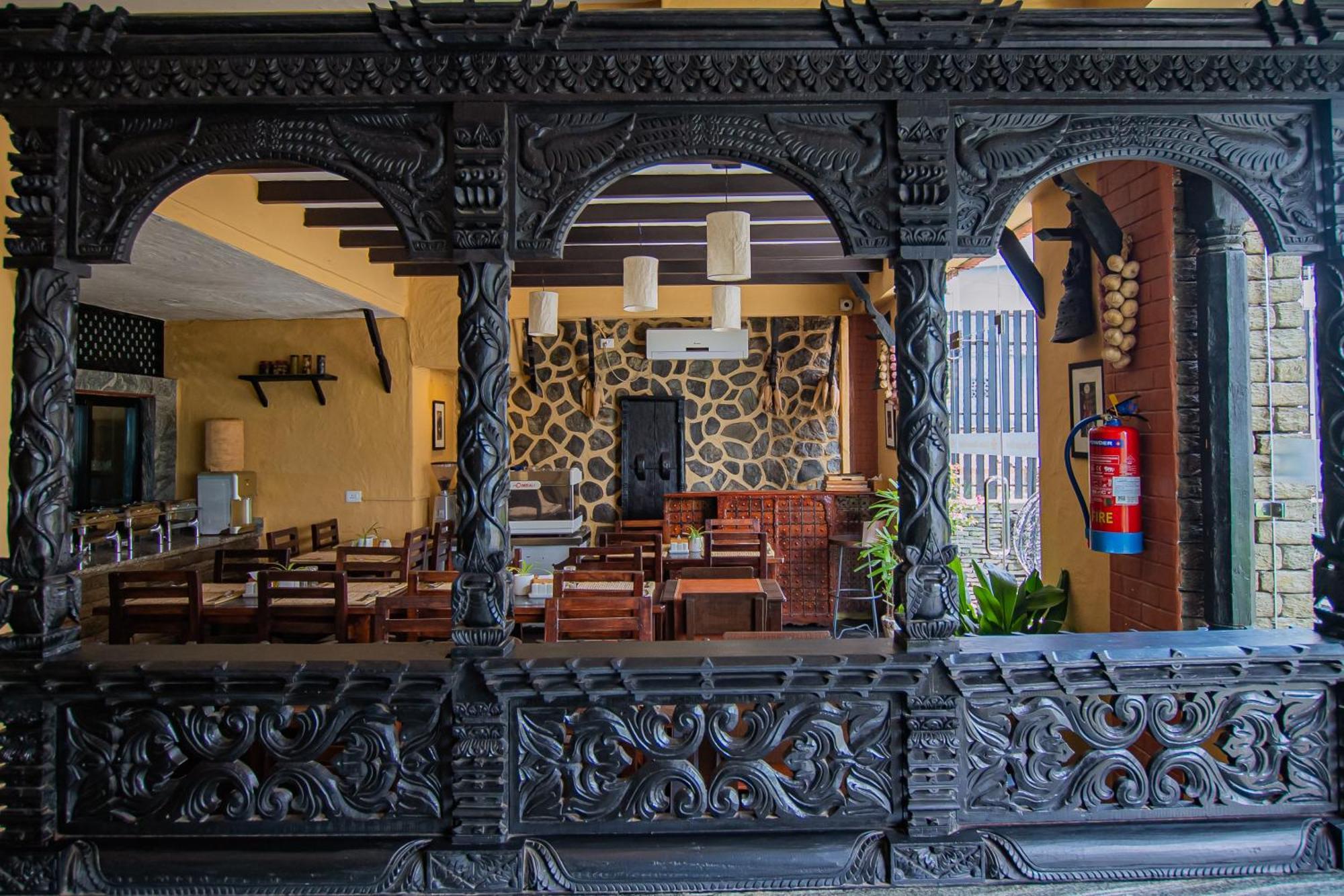 Pokhara Boutique Hotel Bagian luar foto