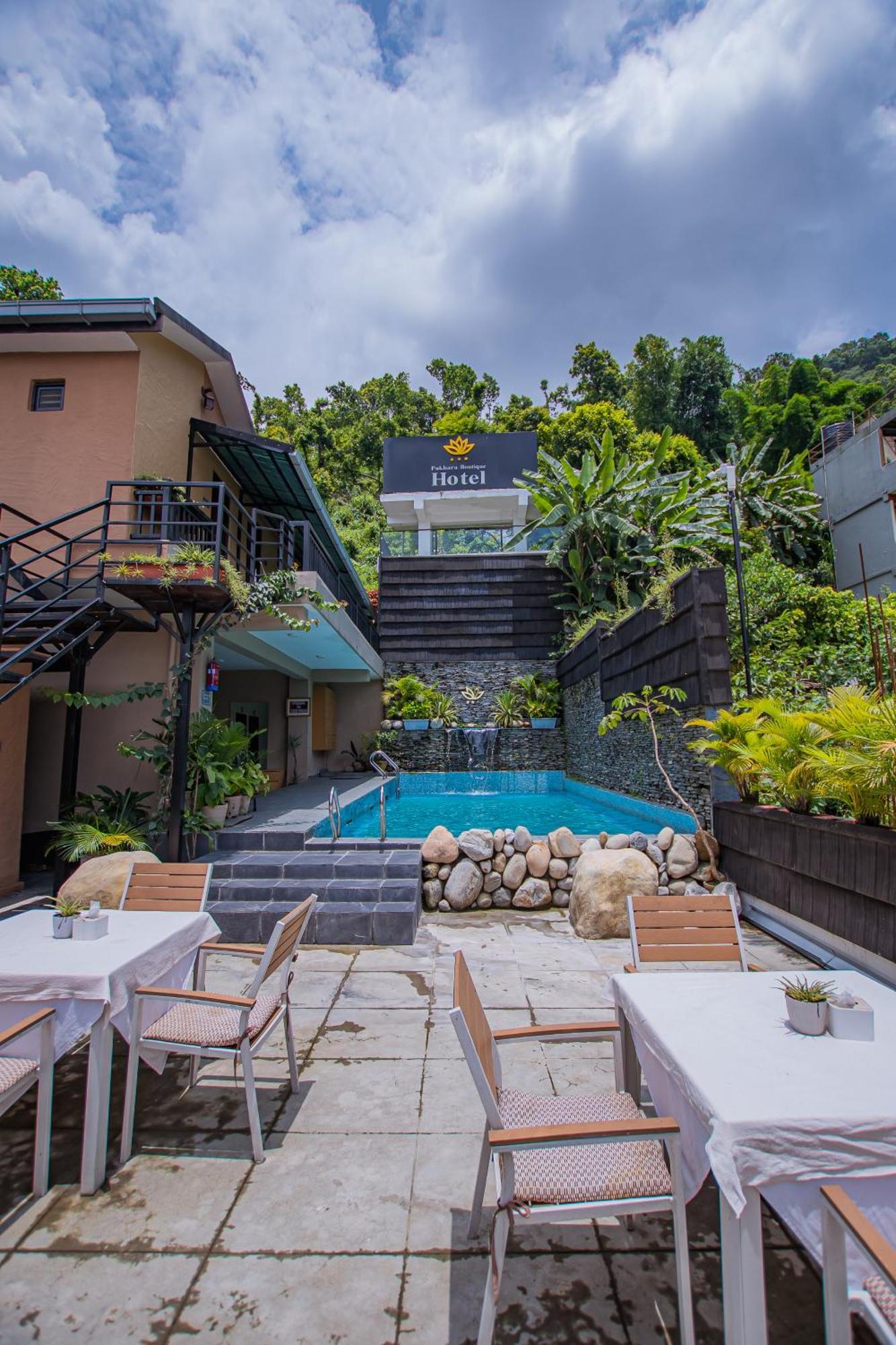 Pokhara Boutique Hotel Bagian luar foto