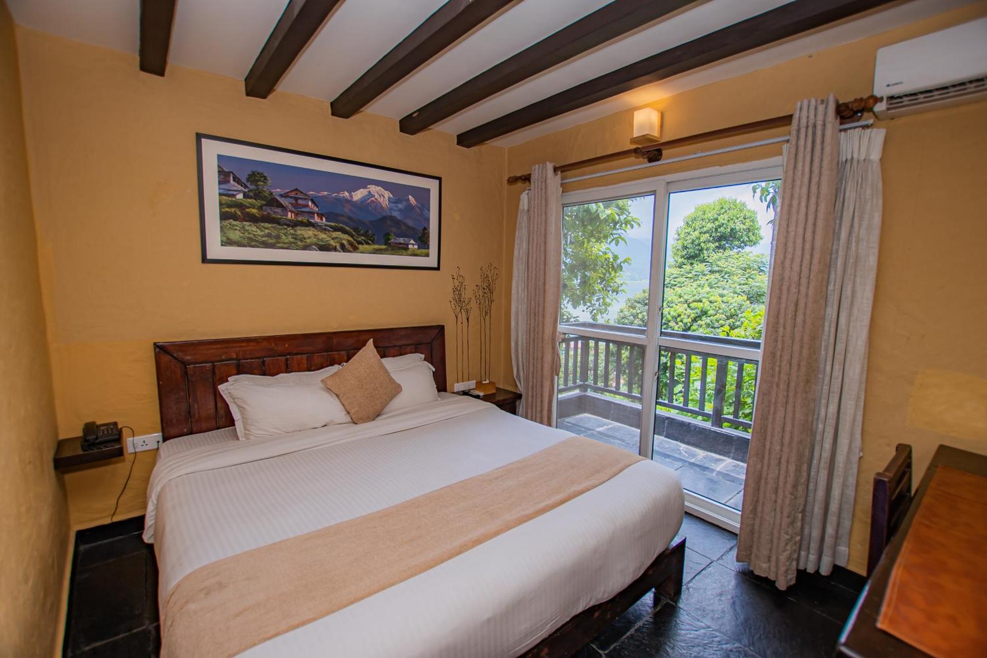 Pokhara Boutique Hotel Bagian luar foto