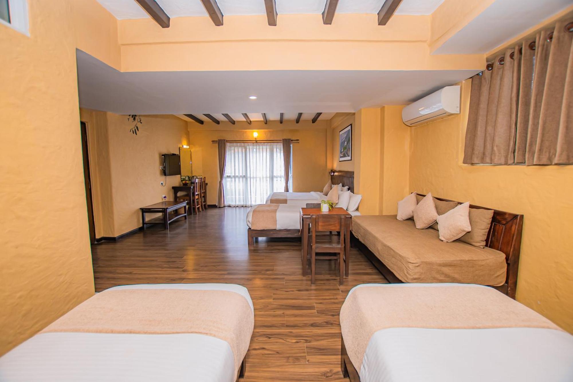 Pokhara Boutique Hotel Bagian luar foto