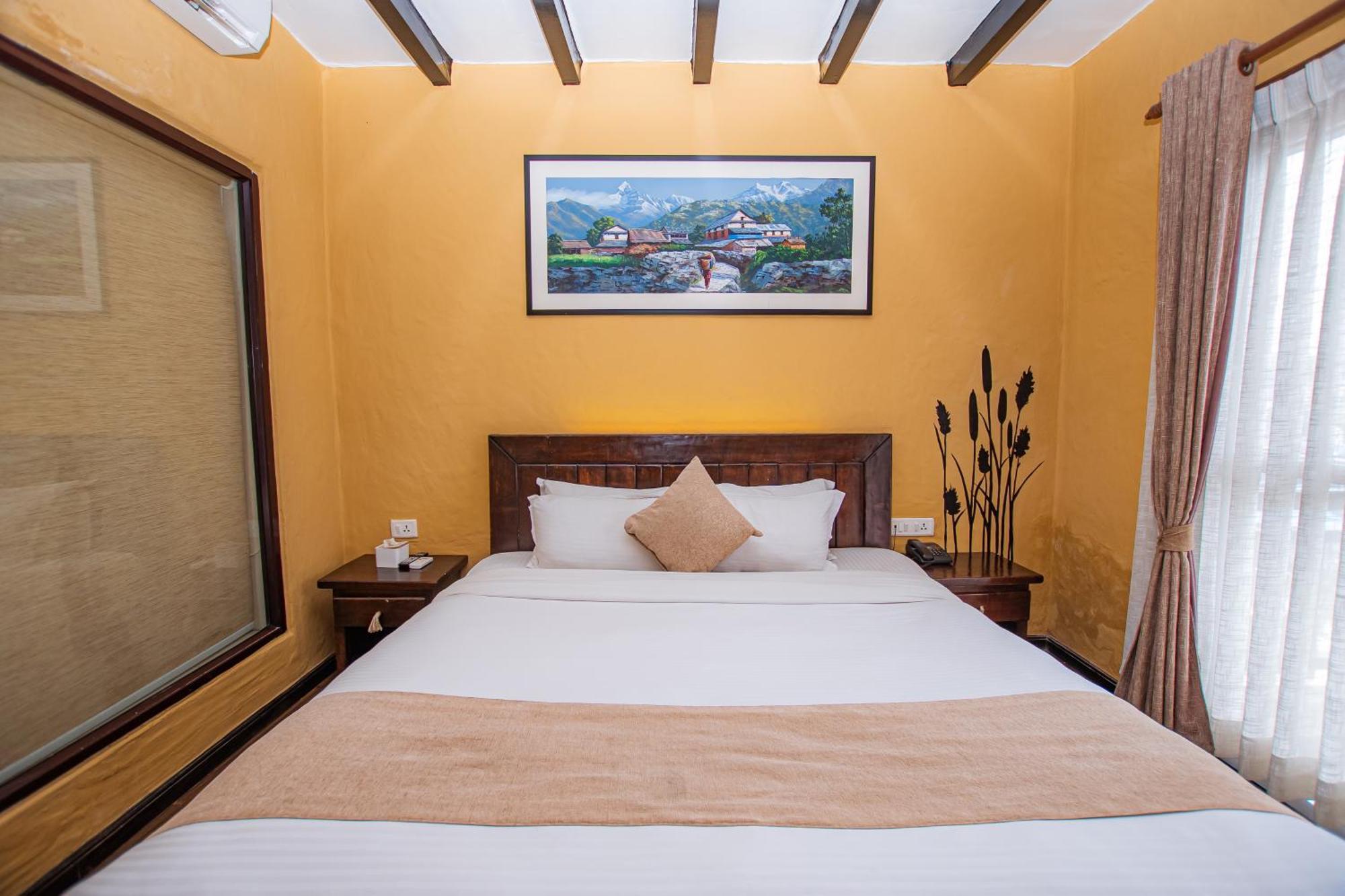 Pokhara Boutique Hotel Bagian luar foto